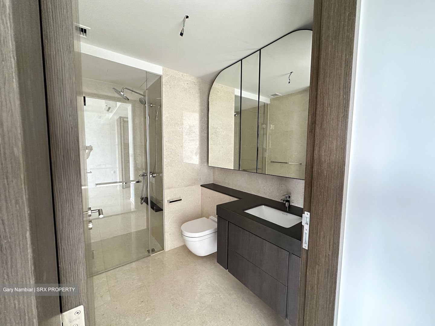 Avenue South Residence (D3), Apartment #404935331